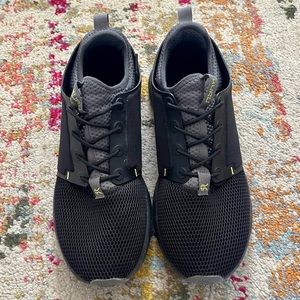 Men’s Kuru Shoes